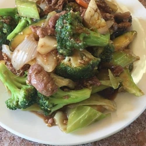 Pork with Broccoli / 叉烧炒西兰花