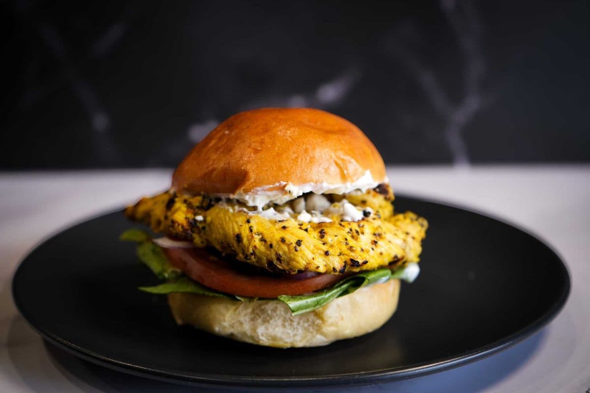 Lemon Pepper Chicken Slider