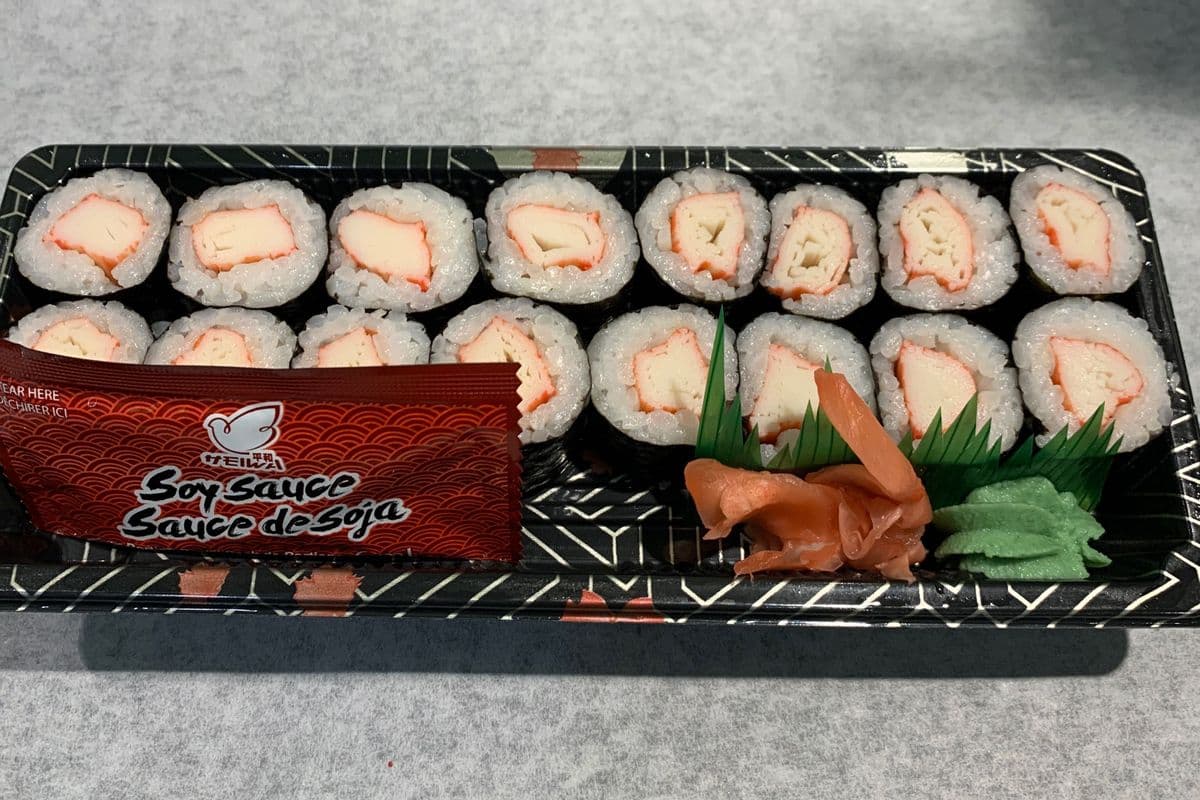 Crabmeat Roll (16 pcs)