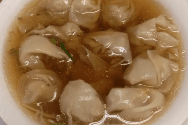 Wonton Soup with BBQ Pork
