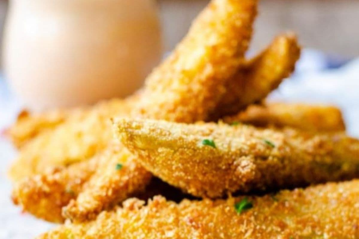 Bayside Deep-Fried Pickles