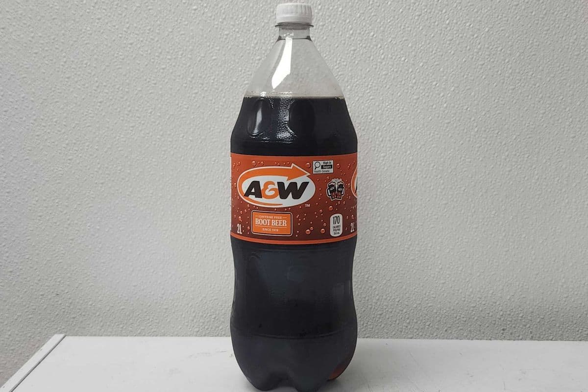 A&W Root Beer (2 L)