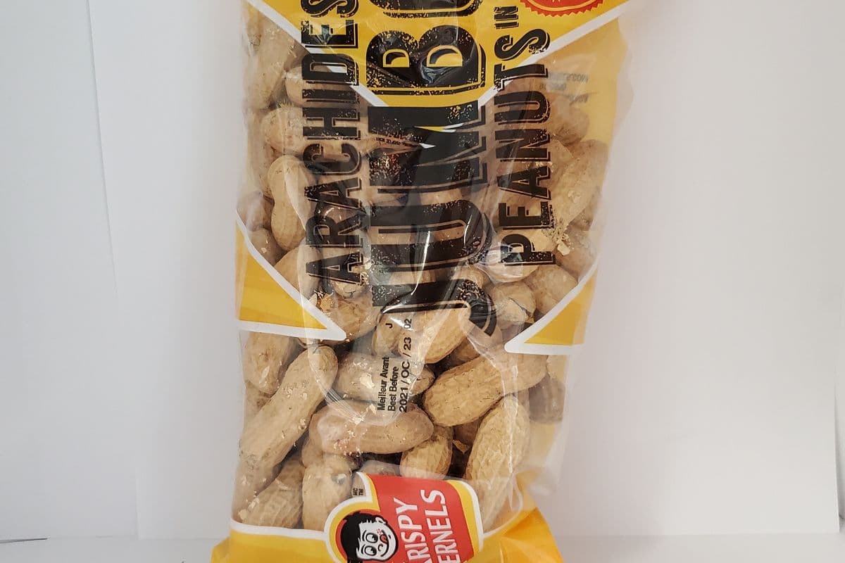 Krispy Kernel or Planters Peanut in Shell (300g)