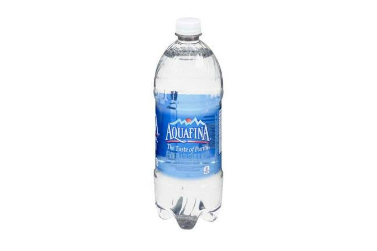 Aquafina Water (591 ml)