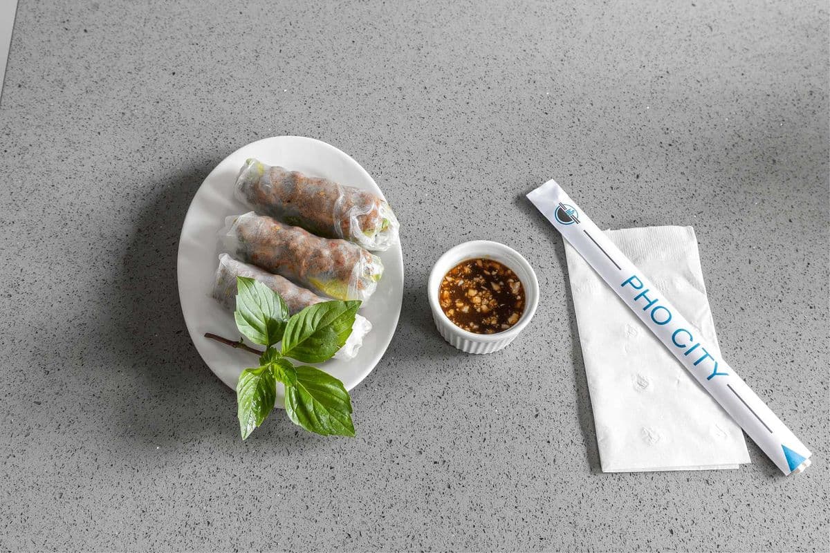 A4. Fresh Satay Beef Salad Rolls (3 pcs)