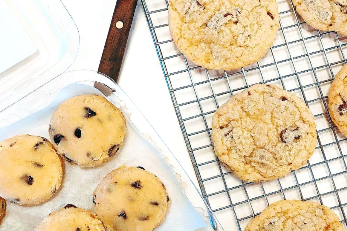 Frozen Bake at Home Chocolate Chip Cookies (12 pcs)