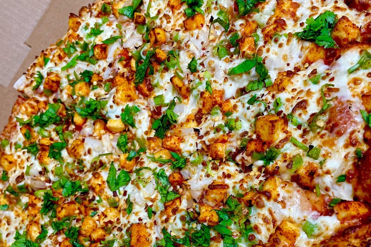 Tandoori Paneer Pizza (Small 10")