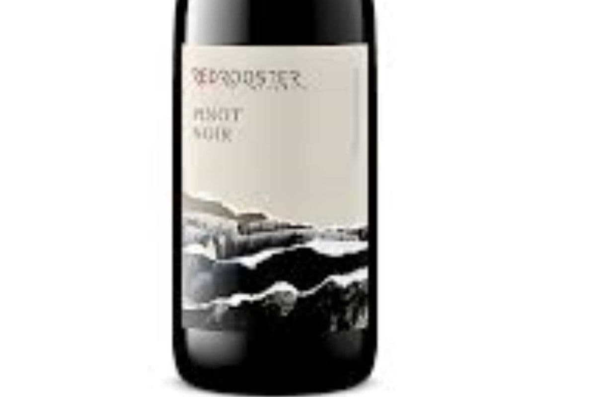 Red Rooster Pinot Noir (1 x 750ml)