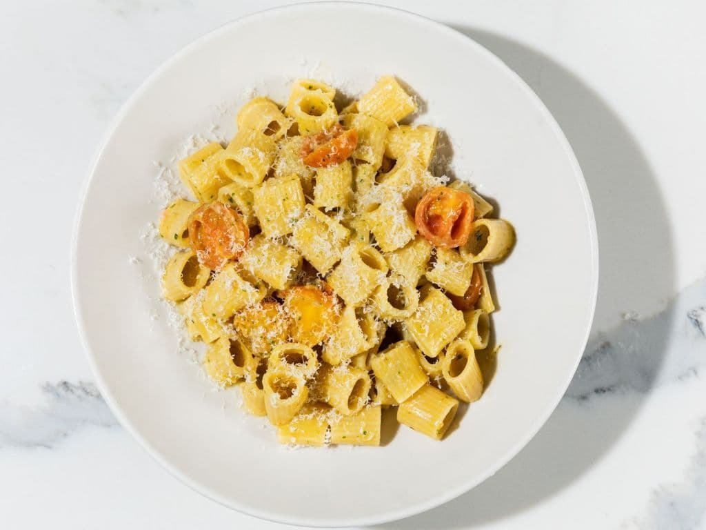 Mezzi Rigatoni Al Pesto 