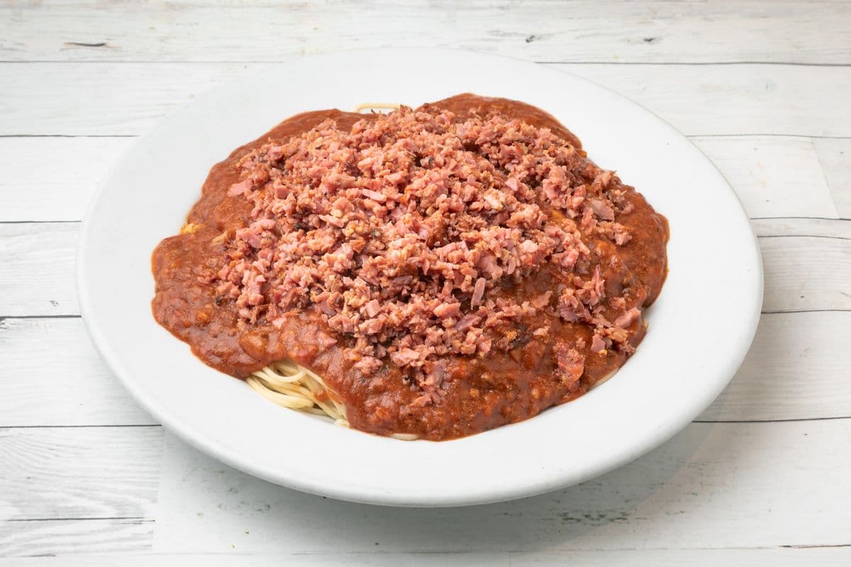 Pâtes à la Roi (Viande Fumee) / Roi Pasta (Smoked Meat)