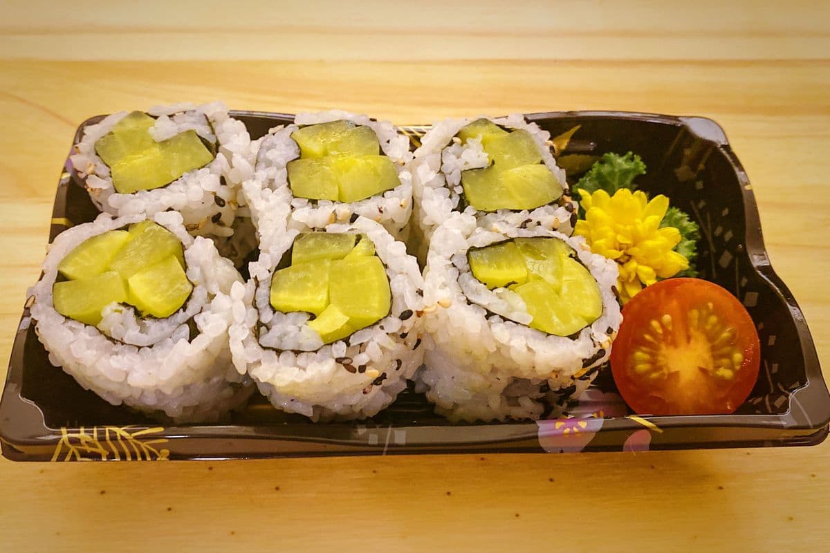 Oshinko Roll (6 pcs)