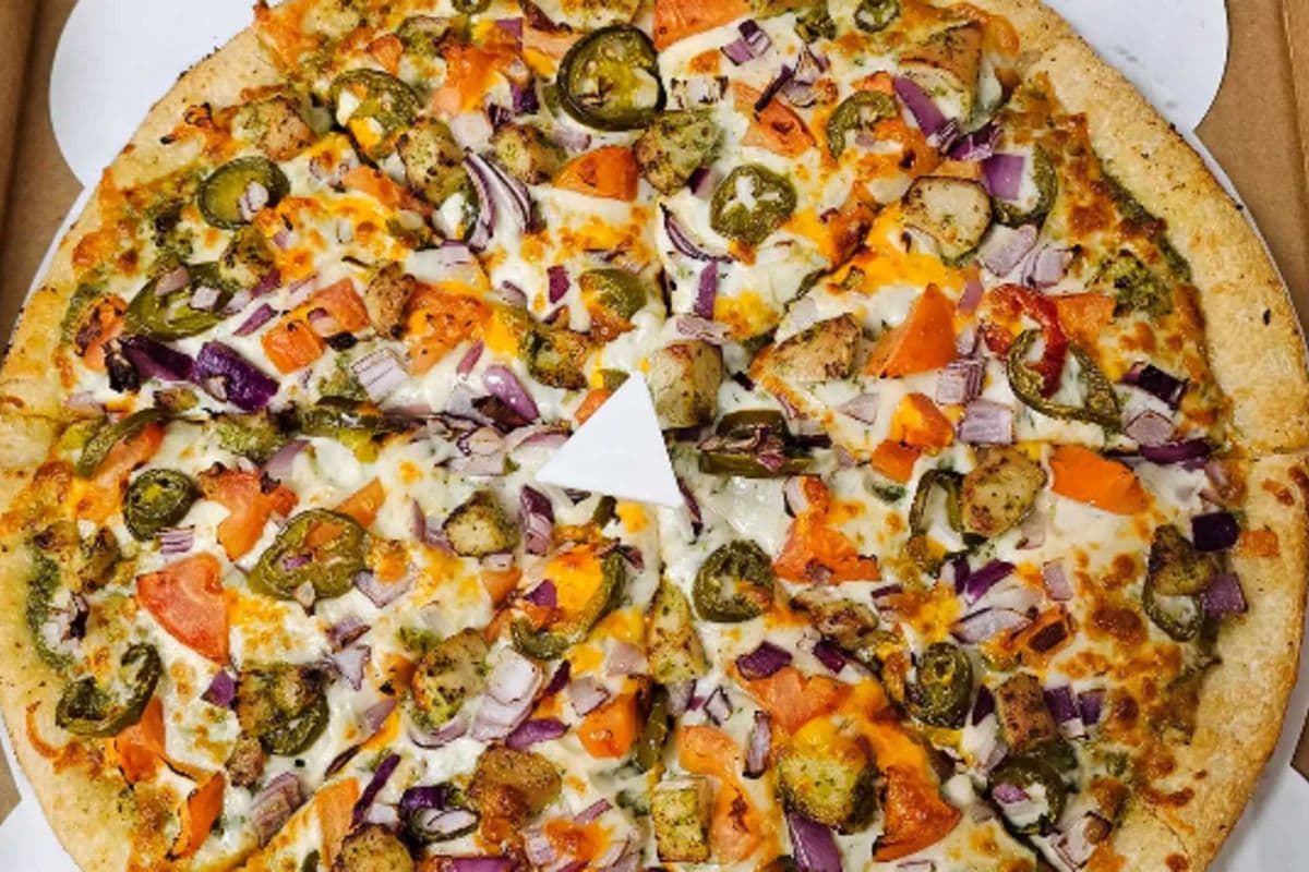 #28 - 8" Pesto Chicken Pizza (8" Personal size)