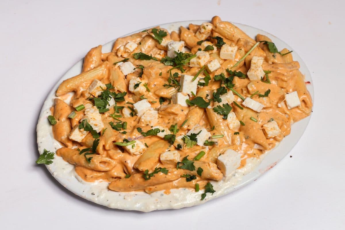 Paneer makhni penne pasta