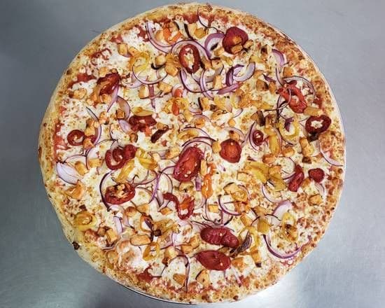 16" X-Large Buffalo Chicken Pizza