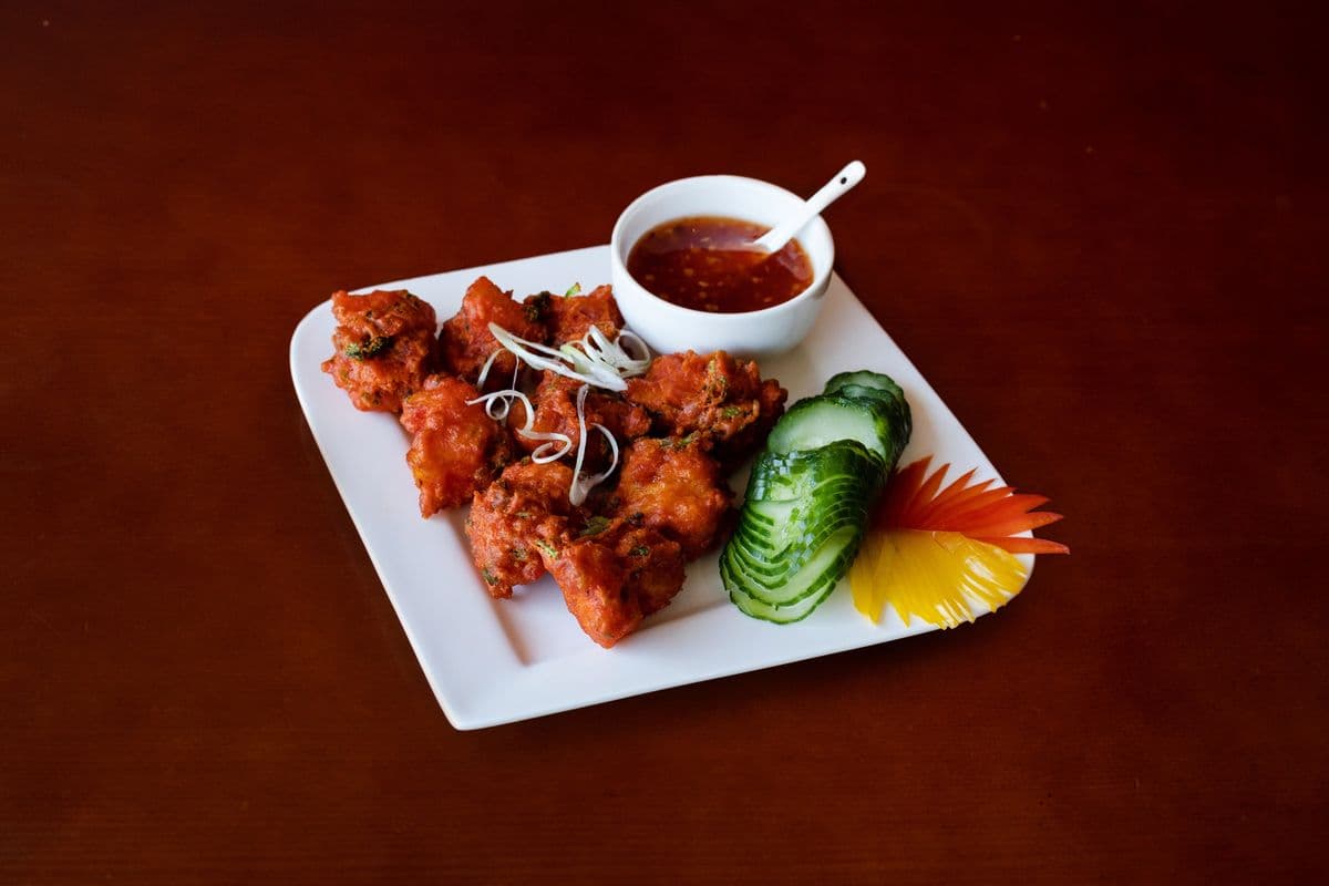 6. Fish Pakoras (12 pcs)
