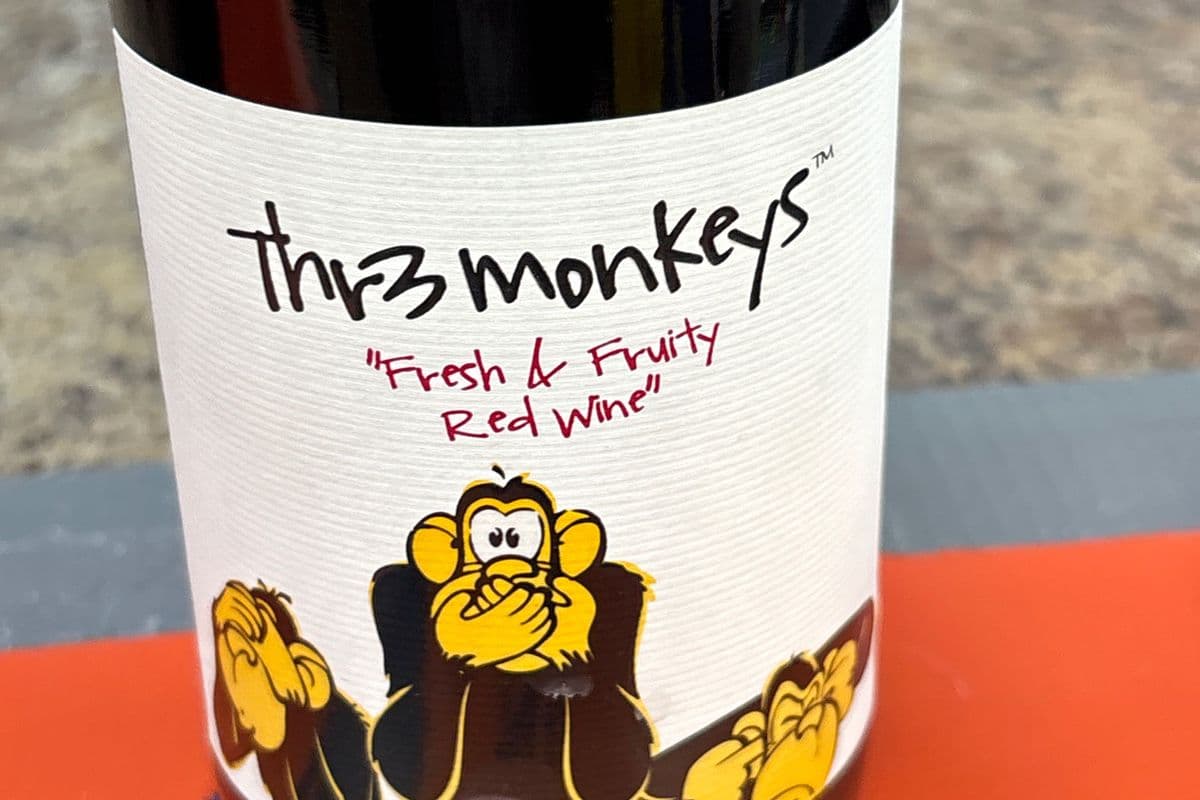 three monkey red (1 x 750ml)