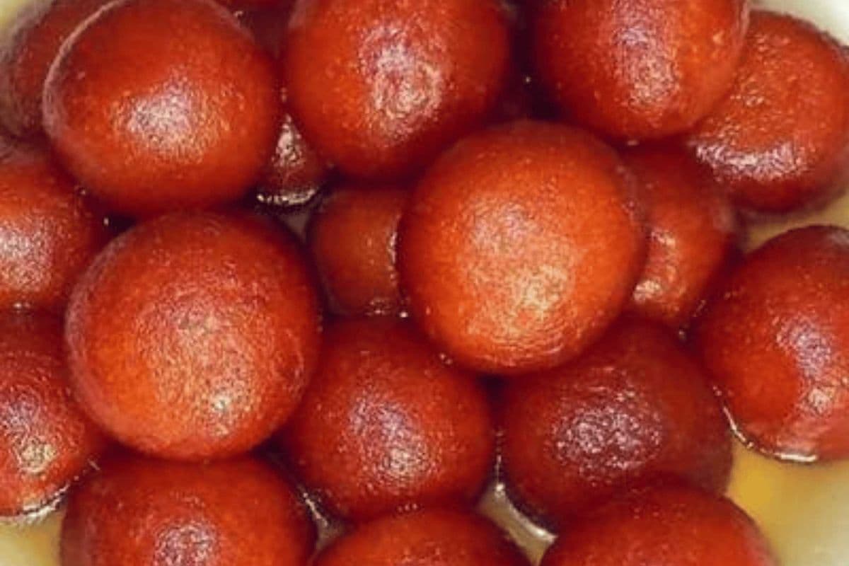 Gulab Jamun (5 pcs)