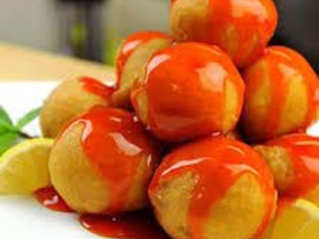 15. Sweet-&-Sour Chicken Ball (10 Pieces)