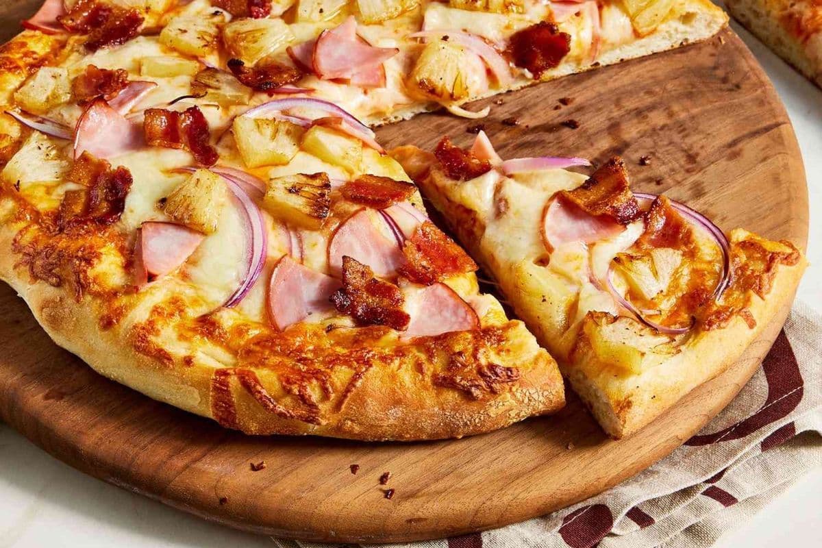 Hawaiian Pizza