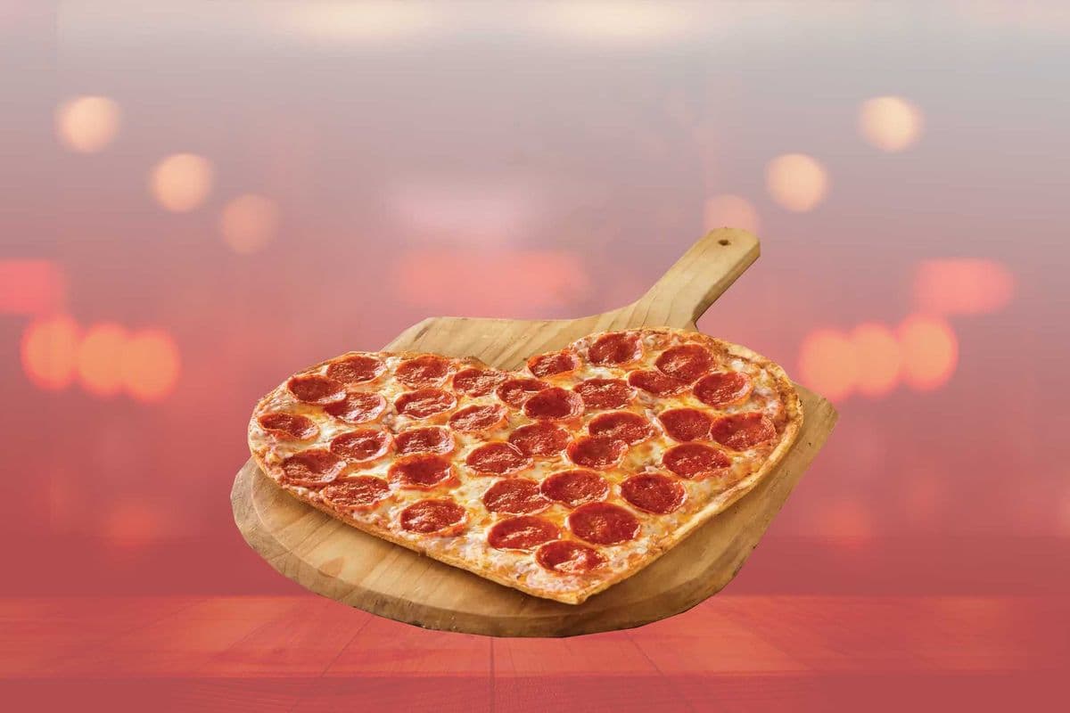 Heart Shape Pizza (12¨)