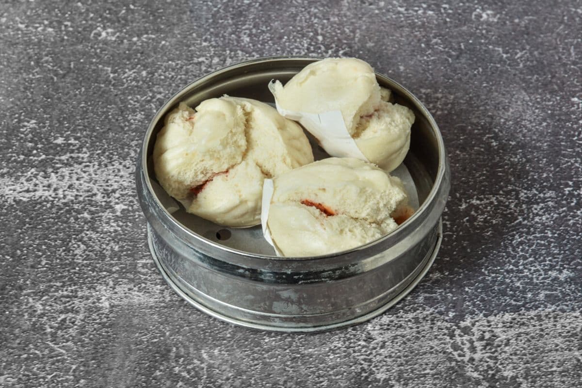 K3. Steamed BBQ Pork Bun (3 Pcs)