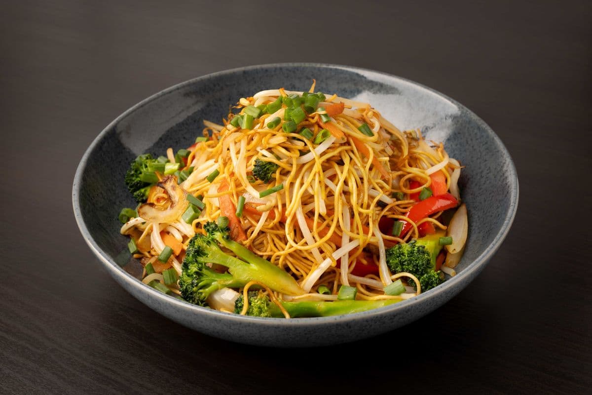 P60. Vegetable Lo-Mein
