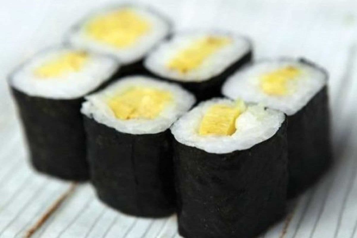 Tamago Roll