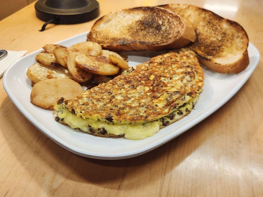 Omelette au boeuf haché / Omelet With Ground Beef