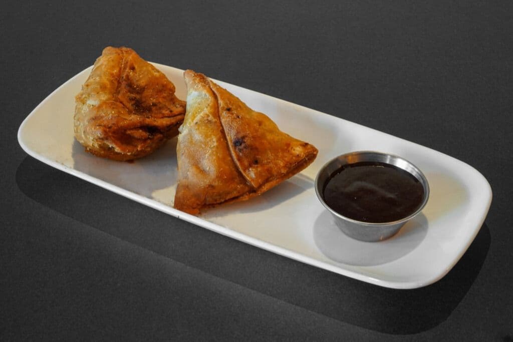 Veggie Samosa (2 Pcs)
