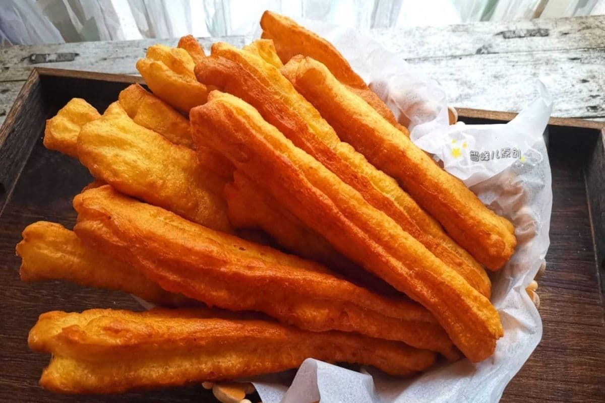 F7. Fried Dough Stick