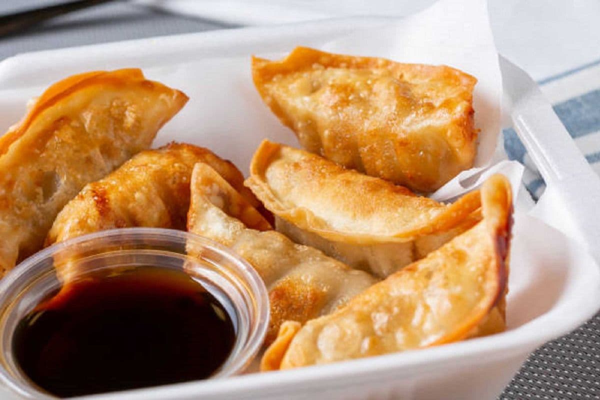 Pork Gyoza (6 pcs)