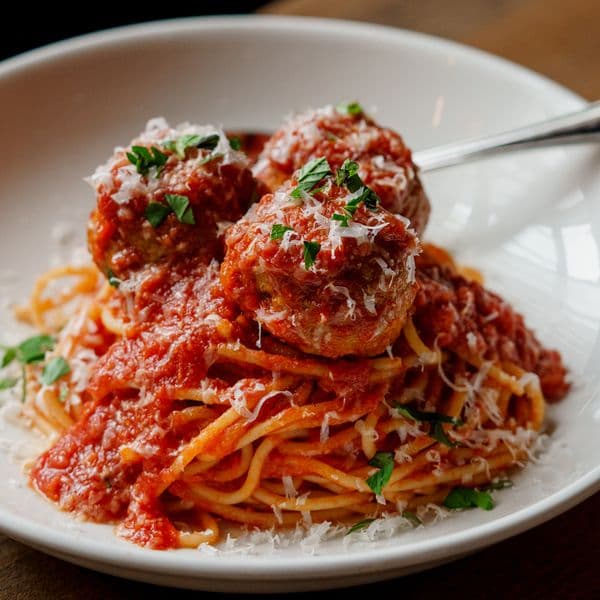 SPAGHETTI & MEATBALLS