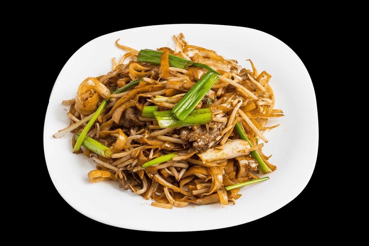 123 Stir-Fried Beef Rice Noodle (HALAL) 干炒牛河