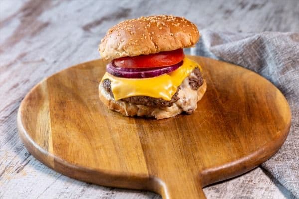 Royal Burger (7 oz)
