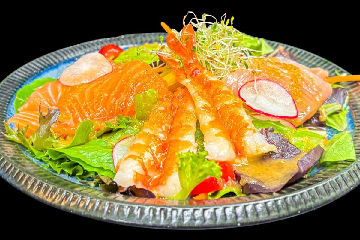 Sashimi Salad