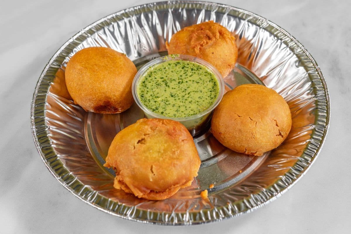 Bataka Vada (4 Pcs)