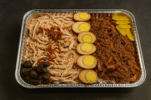 PlatterTaiwanese Style Shreded Chicken w/ Marinated Pork on Rice (incl. Eggs) / 歡樂餐 雞絲滷肉飯(附蛋)