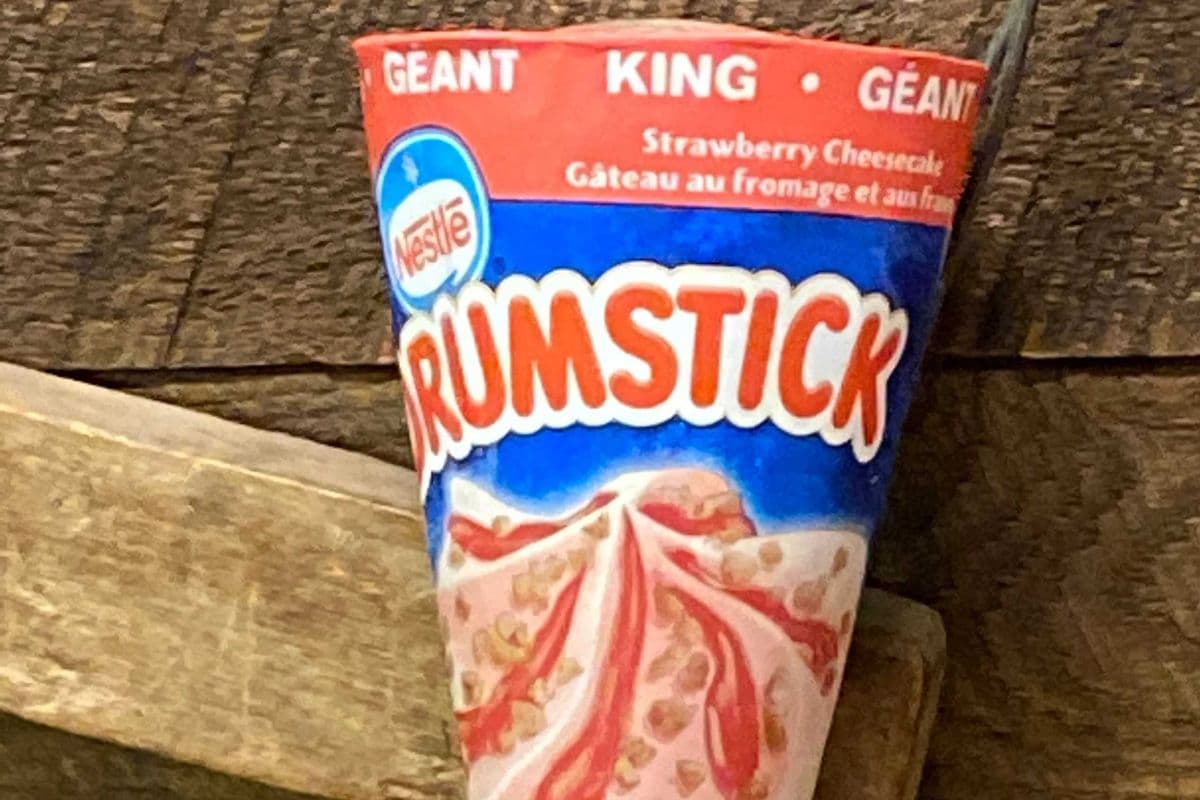 Drumstick Strawberry Cheesecake (180 ml)