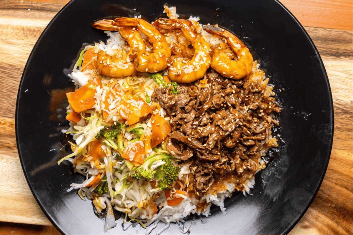 Teriyaki Beef, Prawns (Headless & Peeled), Rice, and Vegetables