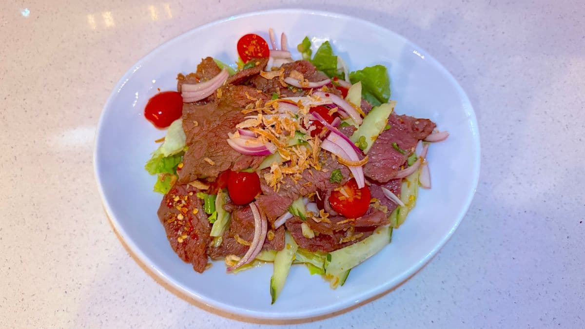 Tiger Beef Salad (Yum Neau)