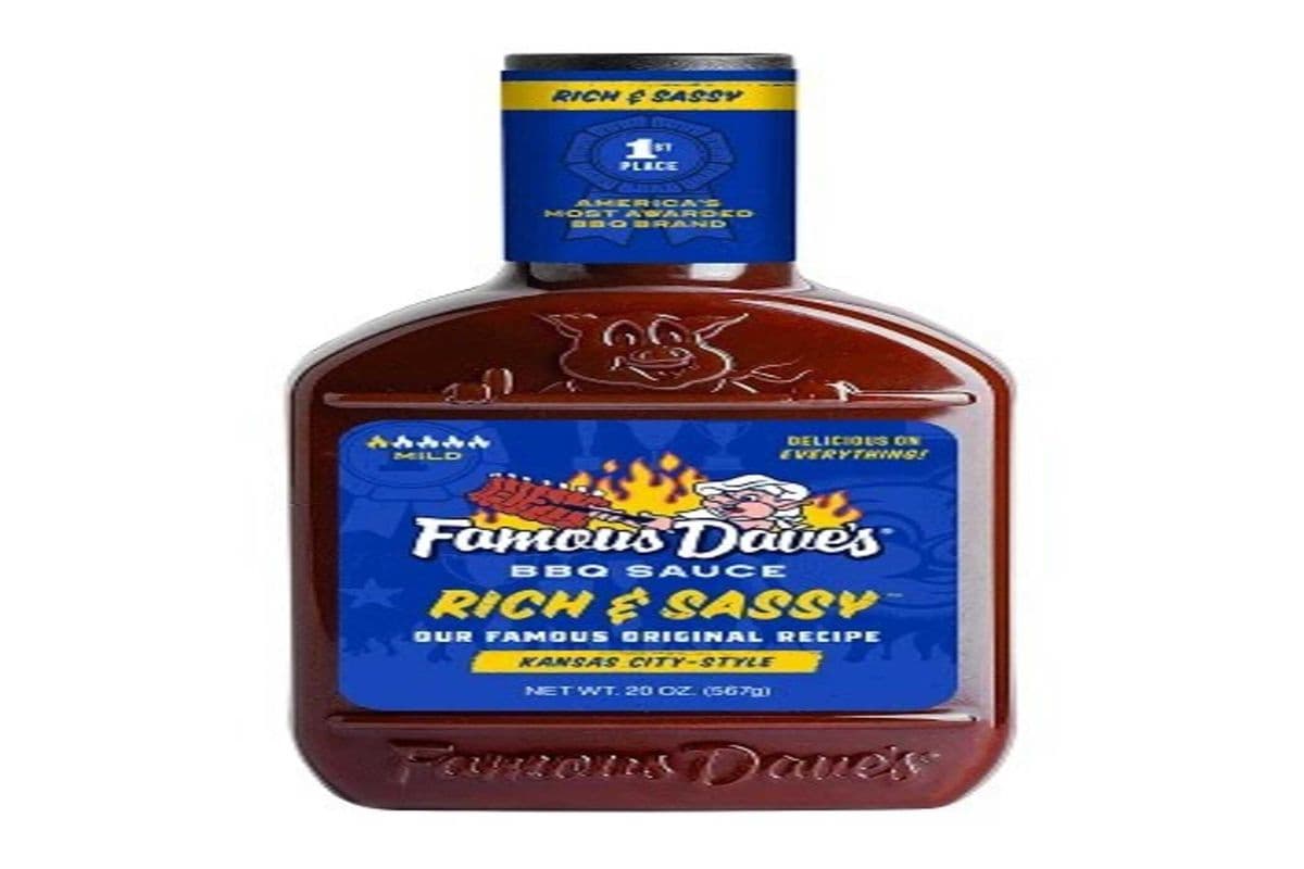 Famous Daves Rich & Sassy BBQ Sauce 567g (567g)
