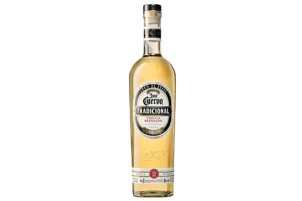 Jose Cuervo Tradicional Reposado Tequila (1 x 750ml)