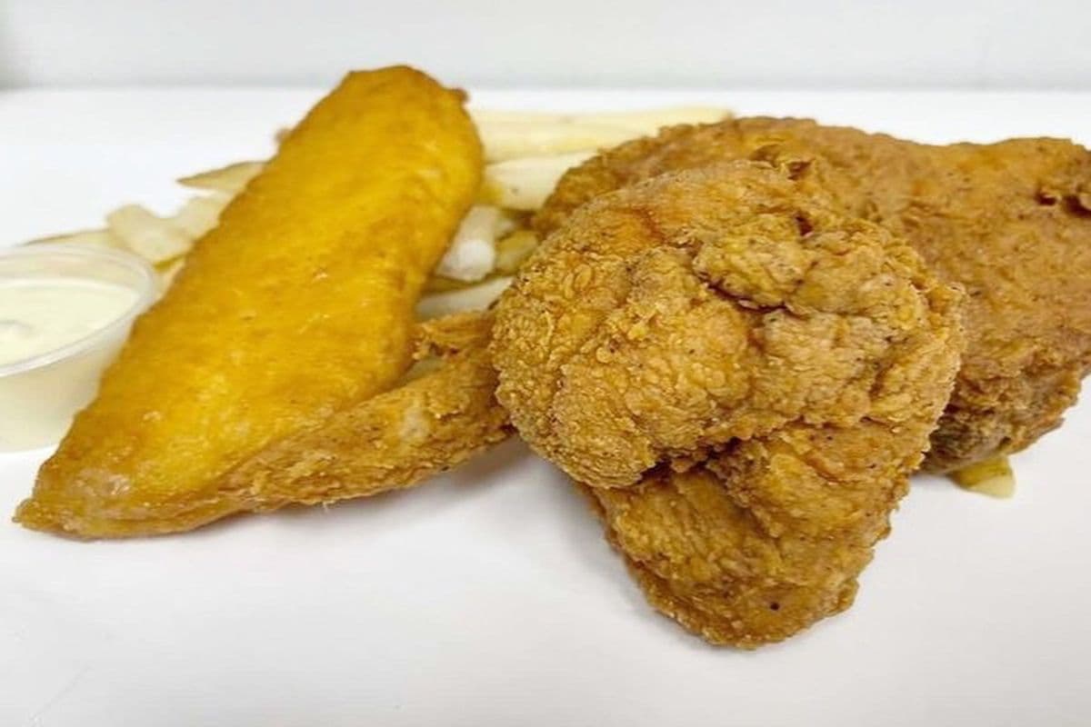 One Fish, Two Chicken Combo