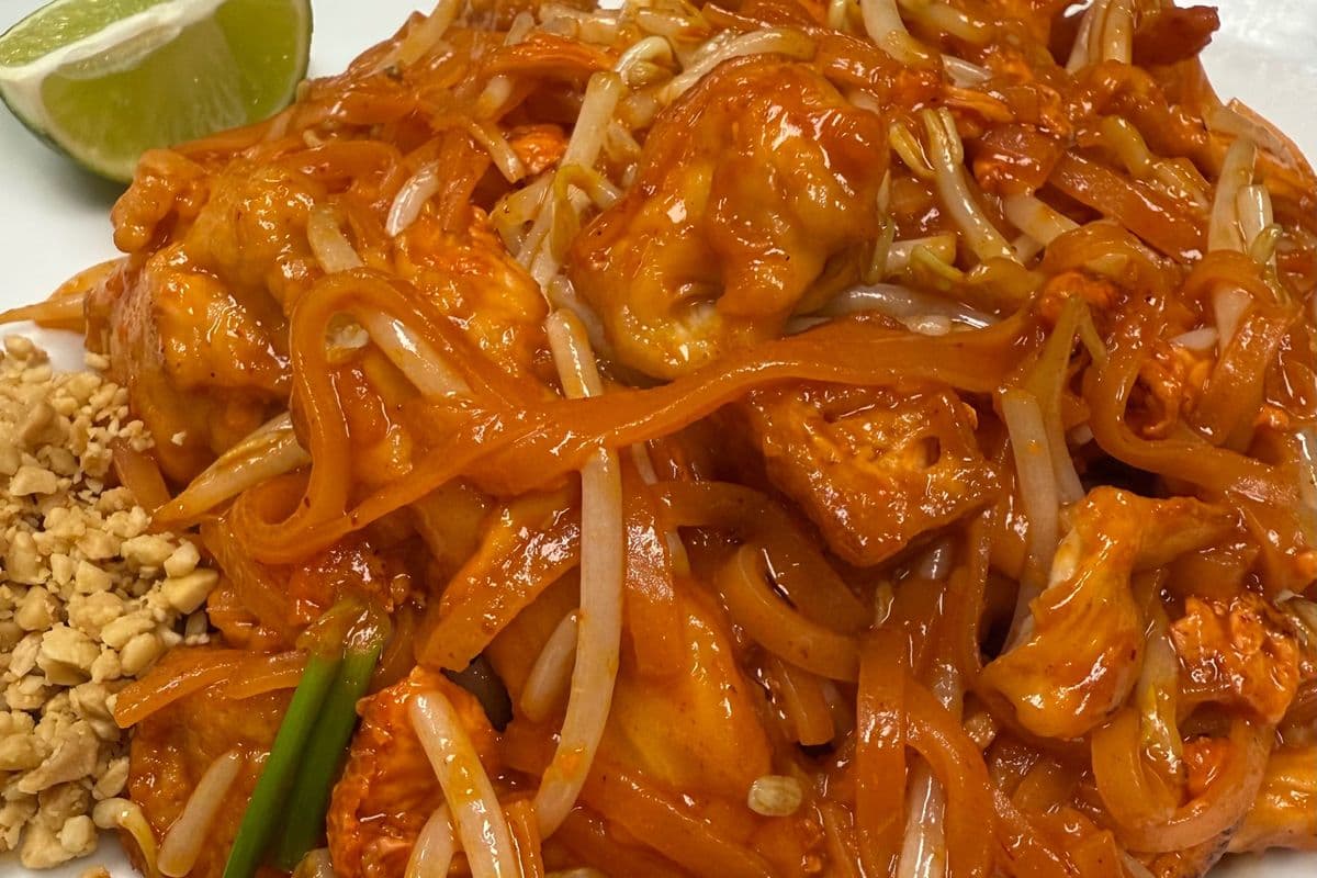 72. House Special Pad Thai