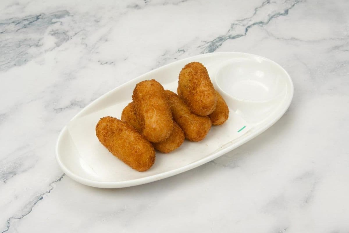 Brown Sugar Stuffed Millet Glutinous Rice Cake / 爆浆红糖糍粑