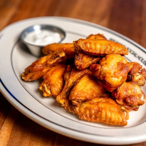 CLASSIC HOT WINGS