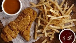 Tendres de poulet croustillants / Crispy Chicken Fingers