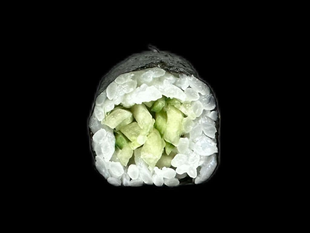 Cucumber Roll (8pcs)
