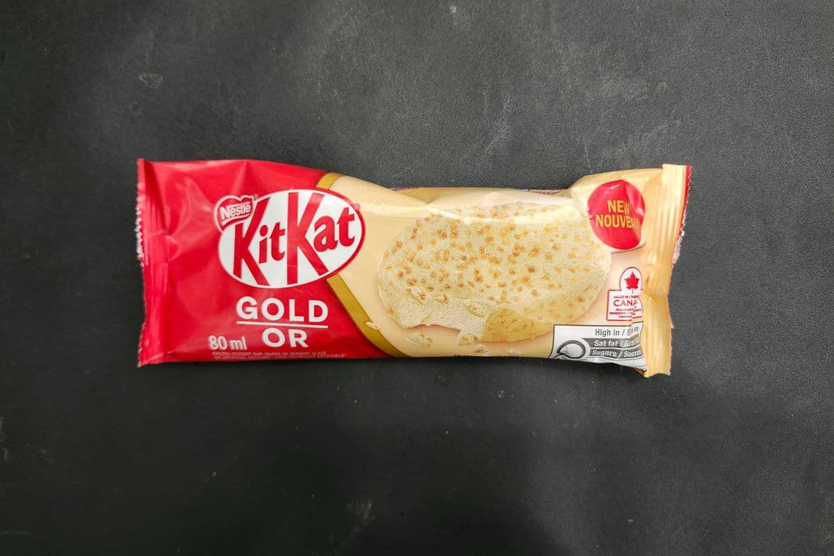 Crème glacée Kitkat 80ml barre de OR glacé / Gold frozen dessertbar