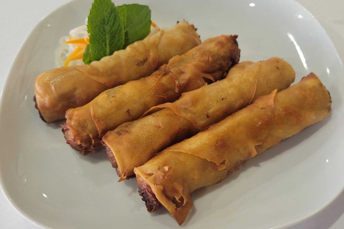 101. Vietnamese Style Spring Rolls with Salad